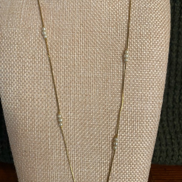 Marvella Jewelry - Elegant Gold Necklace with Pearls